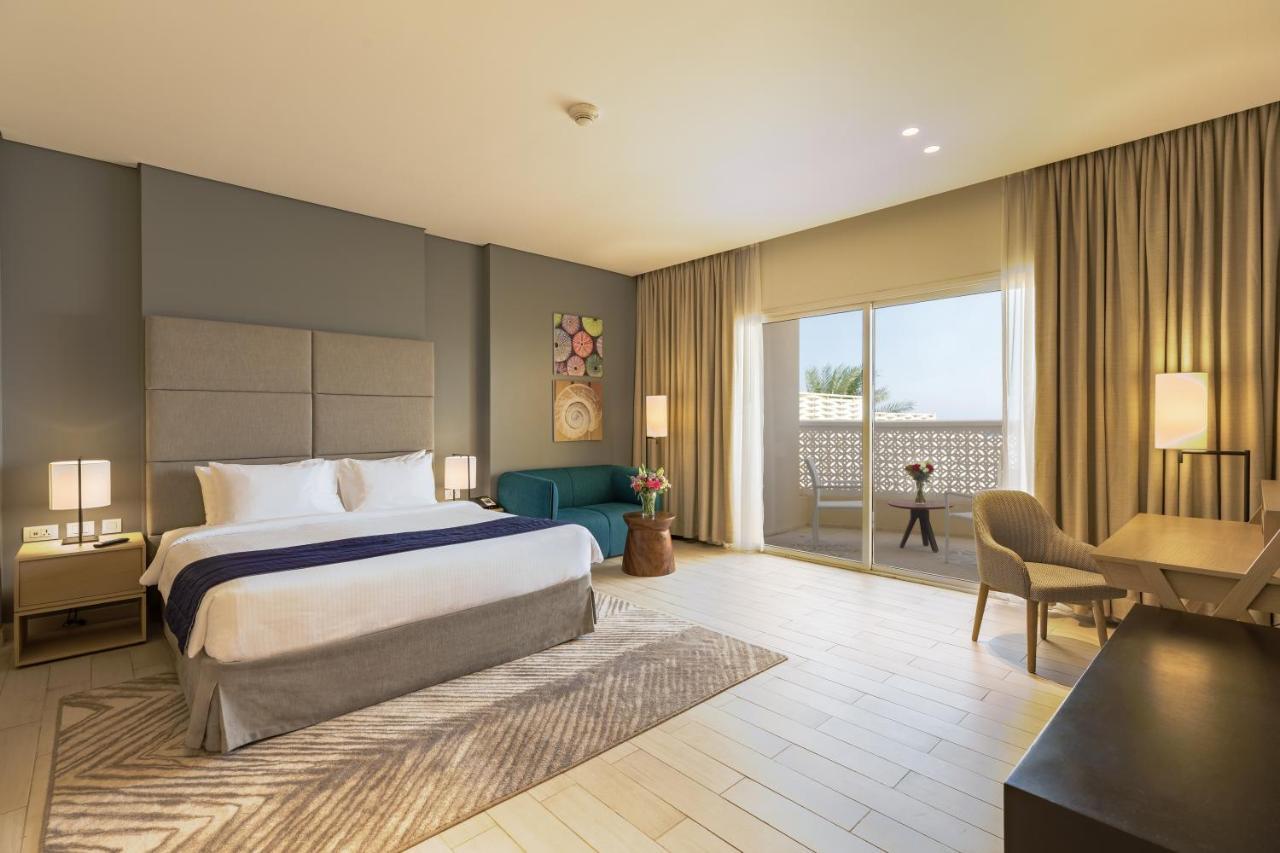 Sealine Beach, A Murwab Resort มีไซอีด ภายนอก รูปภาพ Deluxe Room