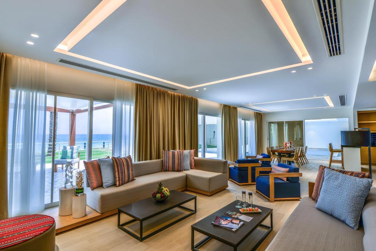 Sealine Beach, A Murwab Resort มีไซอีด ภายนอก รูปภาพ A suite at the hotel