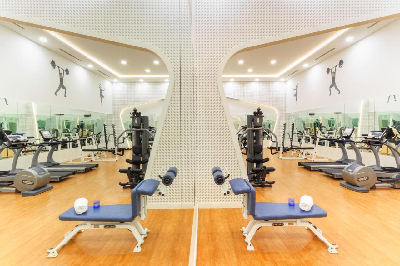 Sealine Beach, A Murwab Resort มีไซอีด ภายนอก รูปภาพ The gym at the hotel